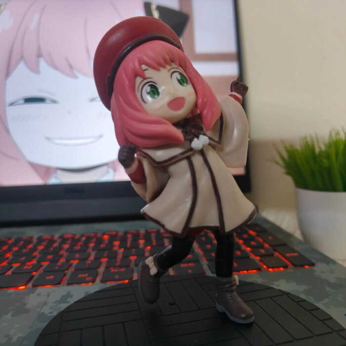 Anya Forger “Autumn Adventure” Figure – Spy x Family