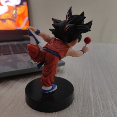 otaku-haven-default-title-goku-stretch-pose-miniature-saiyan-warm-up-desk-display-figure-dbz-43887925330161