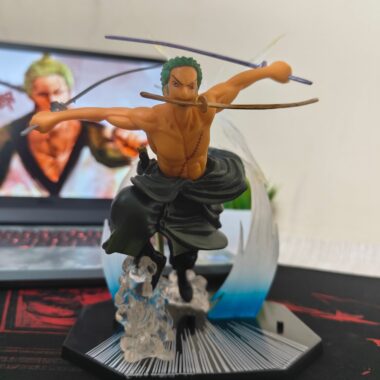 Roronoa Zoro "Three-Sword Style" – Dynamic Attack Pose Figure with Interchangeable Faces (One Piece, 17cm)