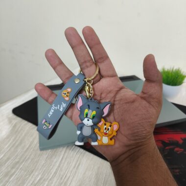 otaku-haven-default-title-tom-and-jerry-mischief-smiles-duo-keychain-43887908323569