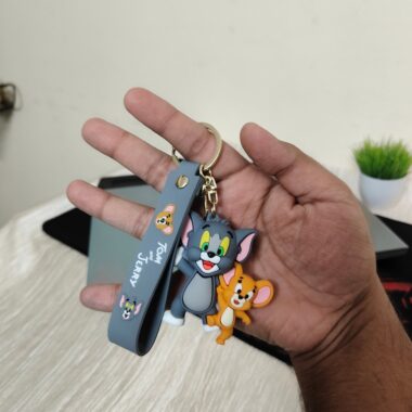 otaku-haven-default-title-tom-and-jerry-waving-hello-duo-keychain-43887908716785